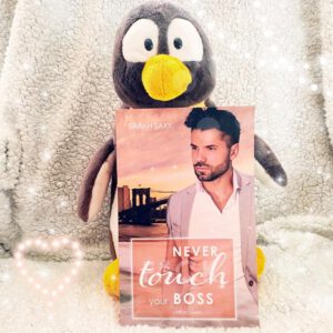 Lesepinguin | Rezension | Never touch your Boss | Sarah Saxx | romantischer Liebesroman aus der New-York-Boss-Reihe